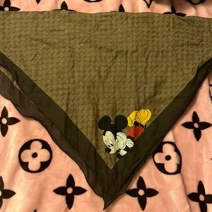 Gucci x Mickey Scarf